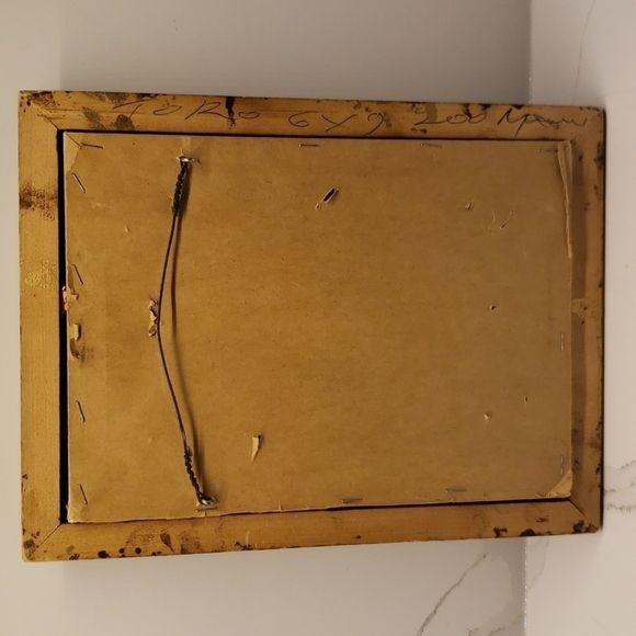 VINTAGE Handmade Framed Crucifix flowers croched hooked Frame Size 12" x 9.25" - Picture 2 of 6